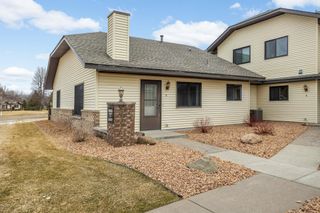 5420 Orleans Lane N 5, Plymouth, MN 55442