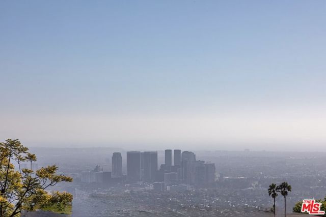 560 Chalette Drive, Beverly Hills, CA 90210