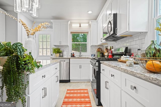 1127 Cascade Road SW, Atlanta, GA 30311