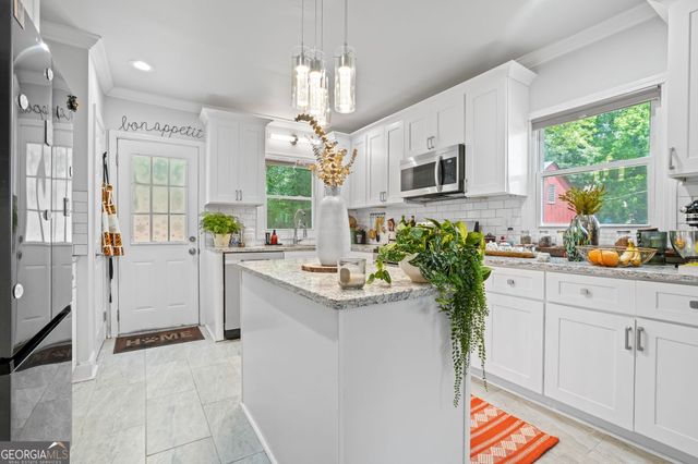 1127 Cascade Road SW, Atlanta, GA 30311