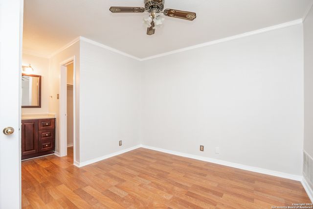 11610 Vance Jackson Rd Apt 1095, San Antonio, TX 78230