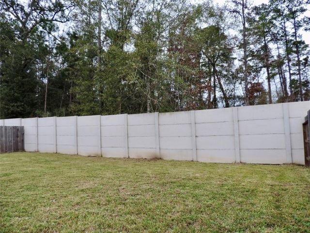 18722 Clearwater Brook Drive, New Caney, TX 77357