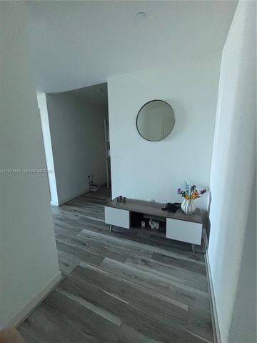 1100 S Miami Ave 802, Miami, FL 33130