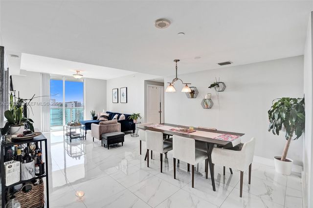 1250 S Miami Ave 2103, Miami, FL 33130