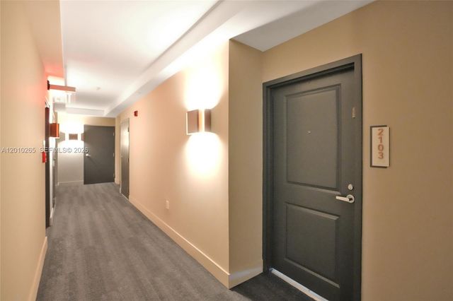 1250 S Miami Ave 2103, Miami, FL 33130