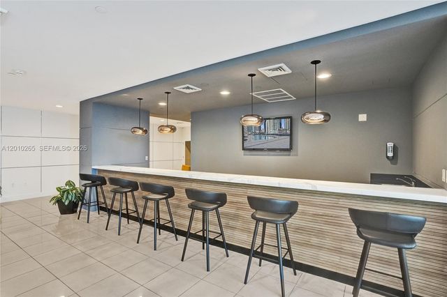 1250 S Miami Ave 2103, Miami, FL 33130