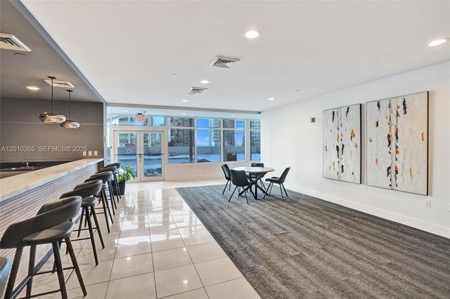 1250 S Miami Ave 2103, Miami, FL 33130