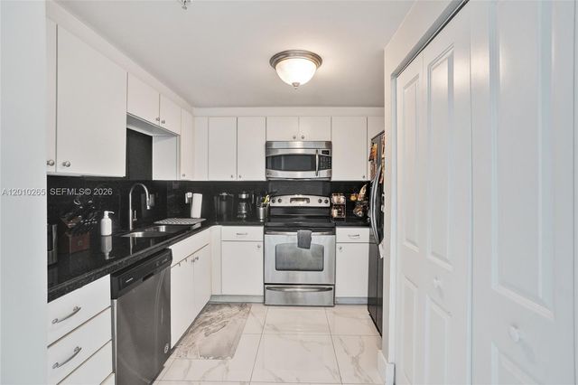 1250 S Miami Ave 2103, Miami, FL 33130