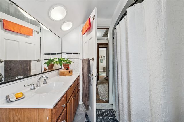 117 Temona Drive, Pleasant Hills, PA 15236