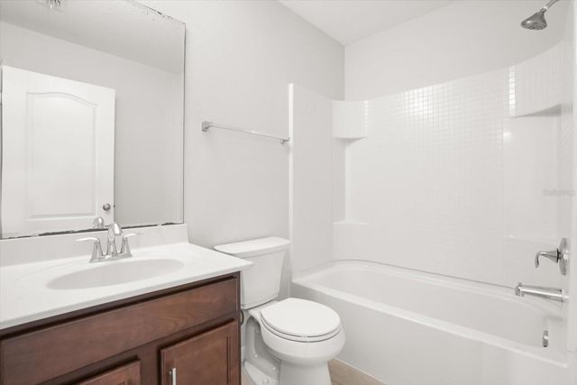 4909 WATERS GATE DRIVE, Tavares, FL 32778