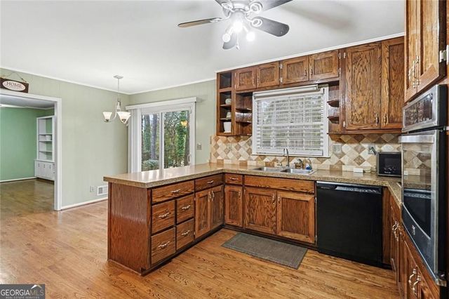 3281 Annelaine Drive SW, Atlanta, GA 30311