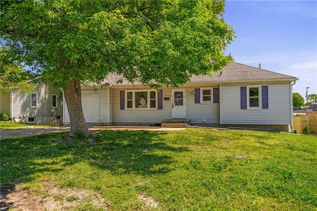 312 S CHESTER Terrace, Olathe, KS 66061