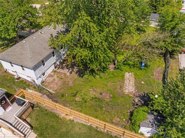 312 S CHESTER Terrace, Olathe, KS 66061