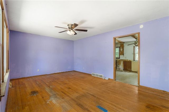 312 S CHESTER Terrace, Olathe, KS 66061