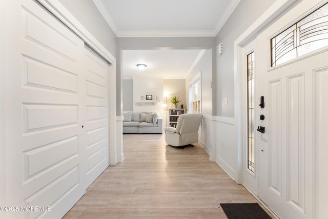 633 Amsterdam Avenue, Toms River, NJ 08757