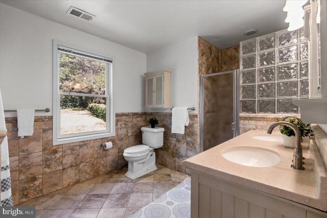 6023 WALHONDING RD, Bethesda, MD 20816