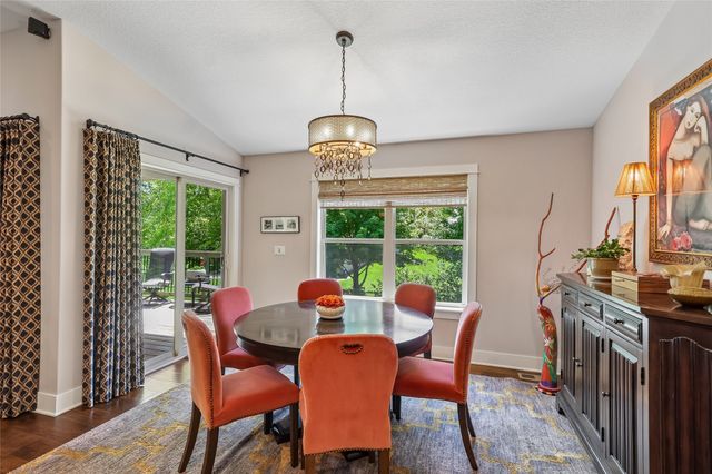 16110 Wilden Drive, Urbandale, IA 50323