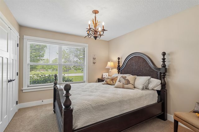 16110 Wilden Drive, Urbandale, IA 50323