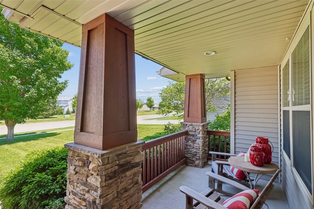 16110 Wilden Drive, Urbandale, IA 50323