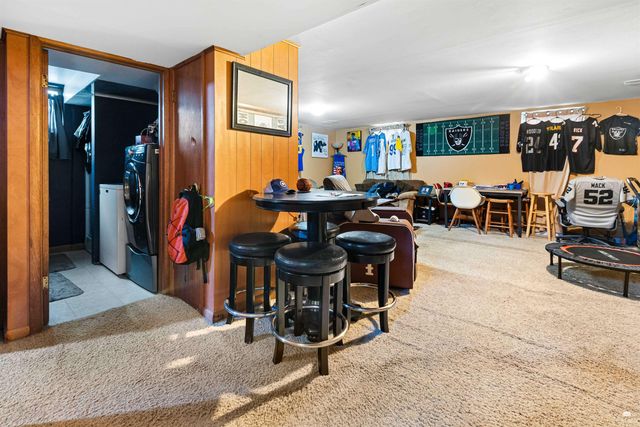 2412 Buena Vista, Manhattan, KS 66502