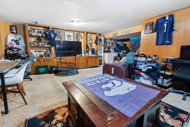 2412 Buena Vista, Manhattan, KS 66502