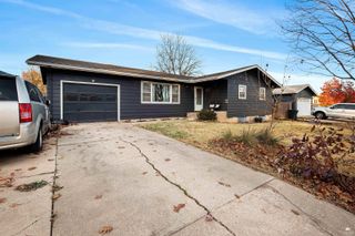 2412 Buena Vista, Manhattan, KS 66502