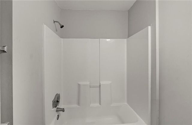 1651 Isleworth Circle, Atlanta, GA 30349