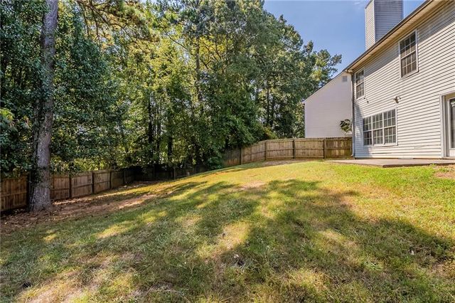 1651 Isleworth Circle, Atlanta, GA 30349