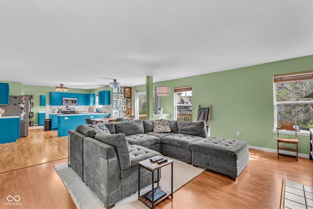 8551 Walden Trace Drive, Indianapolis, IN 46278