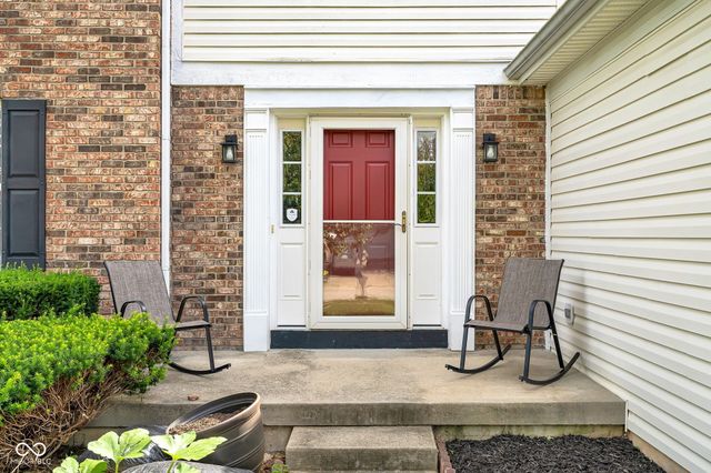 8551 Walden Trace Drive, Indianapolis, IN 46278