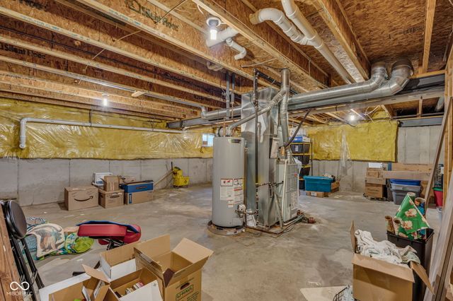 8551 Walden Trace Drive, Indianapolis, IN 46278
