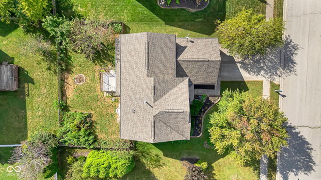 8551 Walden Trace Drive, Indianapolis, IN 46278