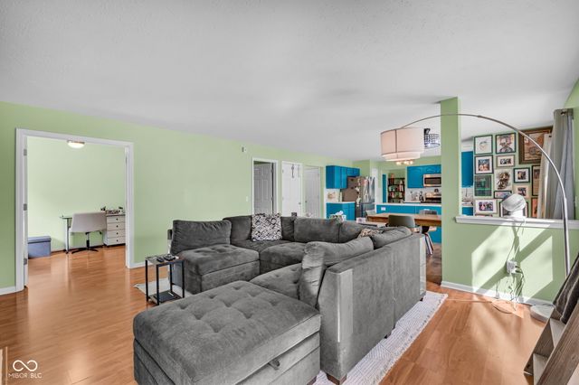 8551 Walden Trace Drive, Indianapolis, IN 46278