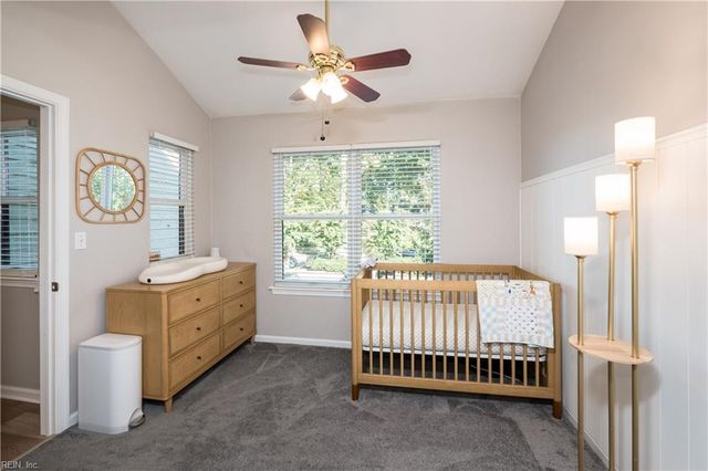 1079 Chinquapin LN, Virginia Beach, VA 23451