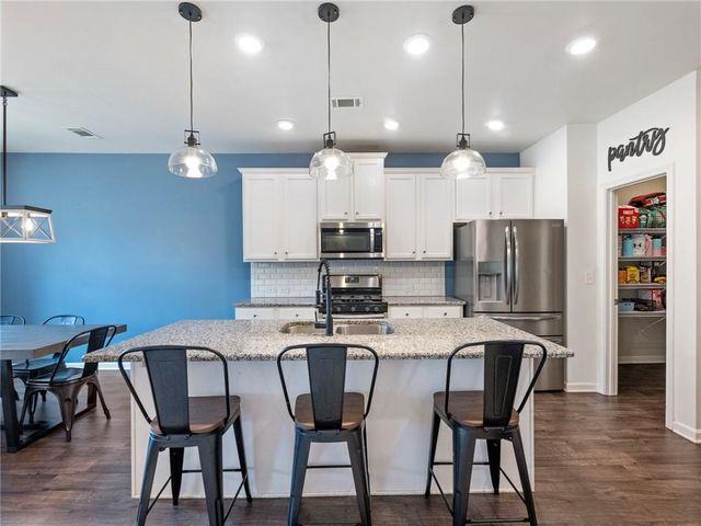 1450 Grand Brighton View, Hoschton, GA 30548