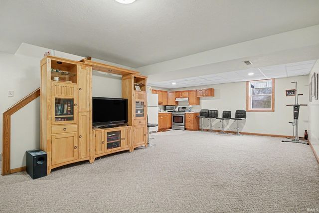 22893 country Road 42, Goshen, IN 46526