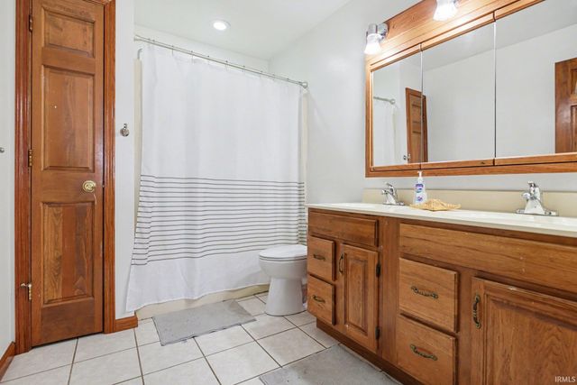 22893 country Road 42, Goshen, IN 46526