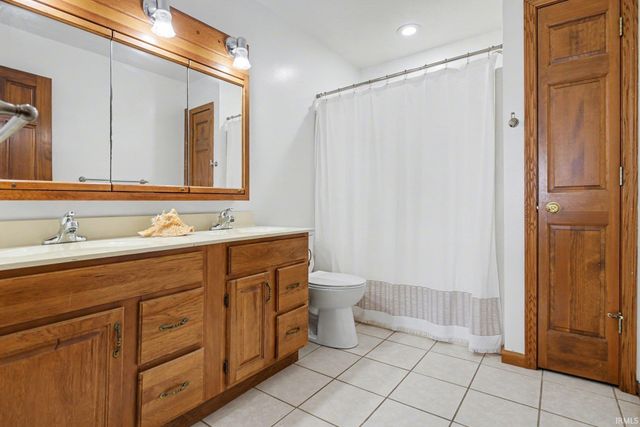 22893 country Road 42, Goshen, IN 46526