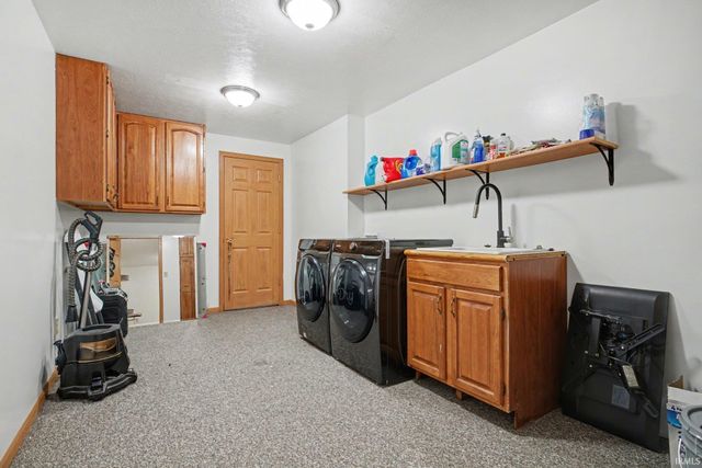 22893 country Road 42, Goshen, IN 46526