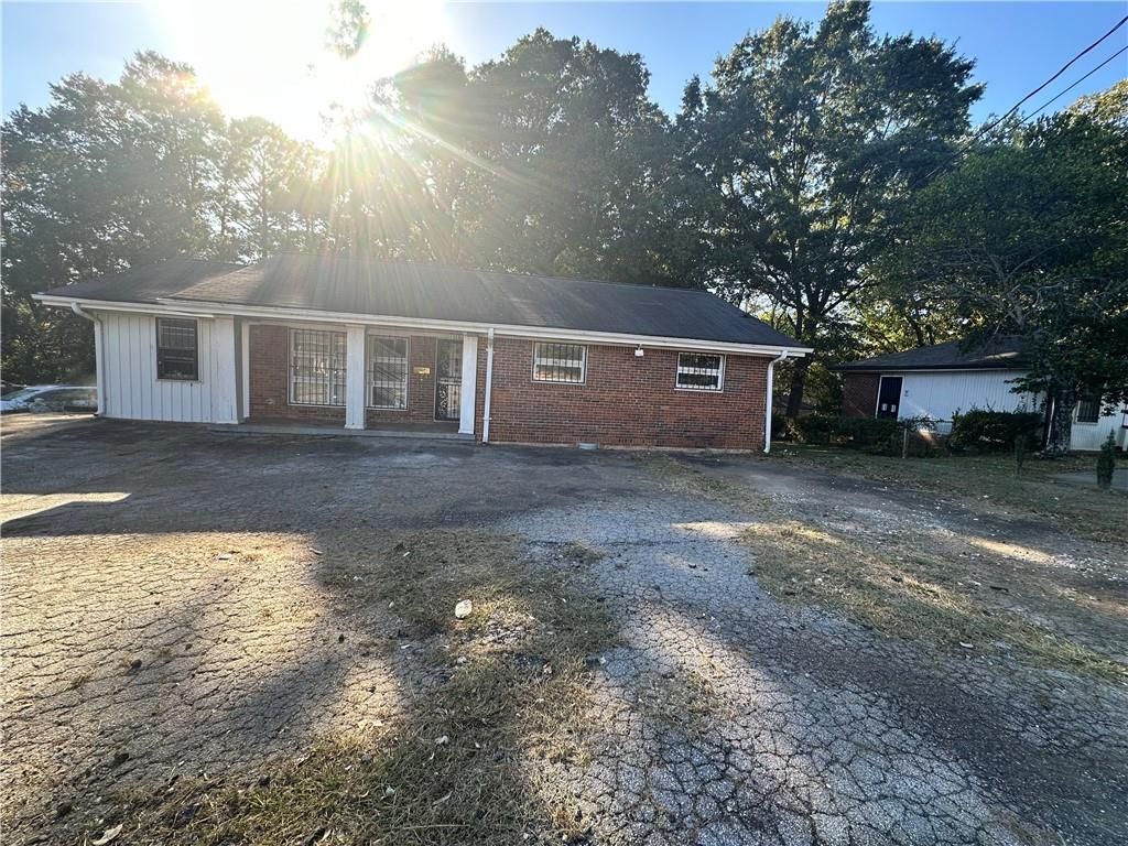 2403 Candler Road, Decatur, GA 30032