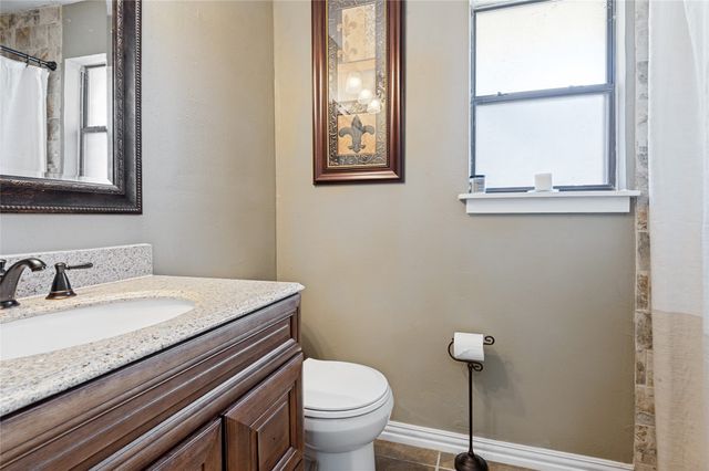 500 Bayberry Lane, Euless, TX 76039