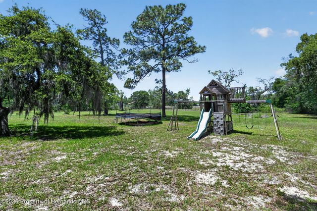 15323 Rester Drive, Brooksville, FL 34613
