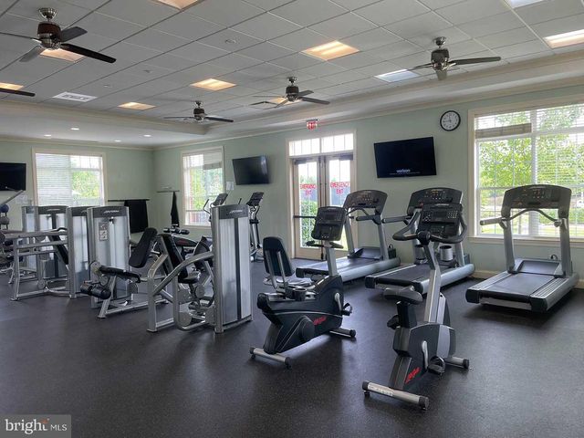 43341 BARNSTEAD DR, Ashburn, VA 20148