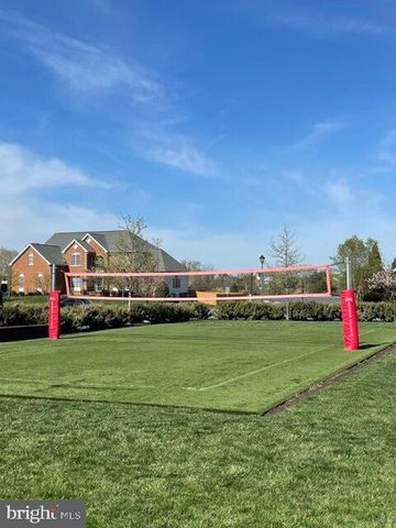 43341 BARNSTEAD DR, Ashburn, VA 20148