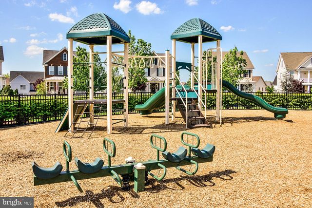 43341 BARNSTEAD DR, Ashburn, VA 20148