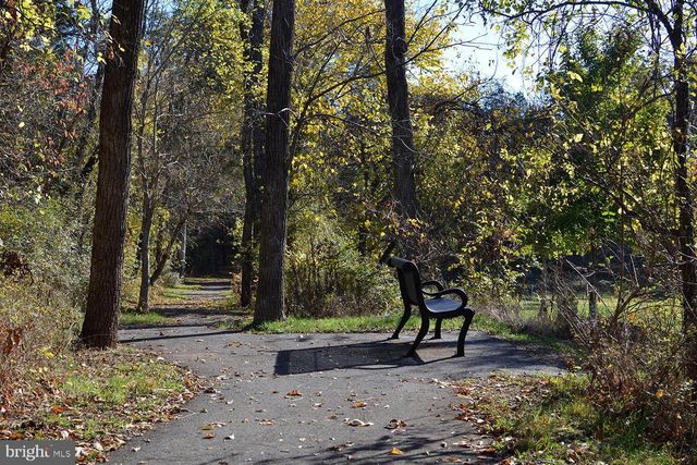 43341 BARNSTEAD DR, Ashburn, VA 20148