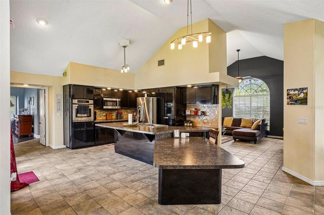 34415 KINGFISH STREET, Fruitland Park, FL 34731