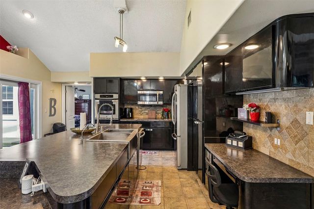 34415 KINGFISH STREET, Fruitland Park, FL 34731