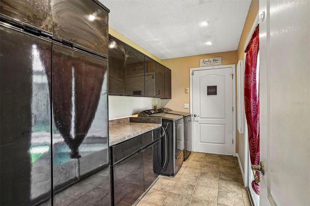 34415 KINGFISH STREET, Fruitland Park, FL 34731