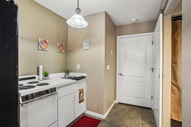 34415 KINGFISH STREET, Fruitland Park, FL 34731